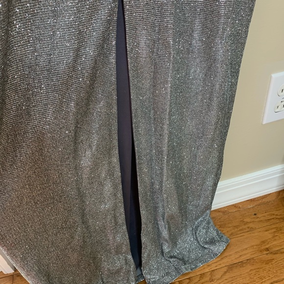 Marina Gown Women's 6 Silver Dress Prom Homecoming Wedding Elegant - Picture 7 of 16